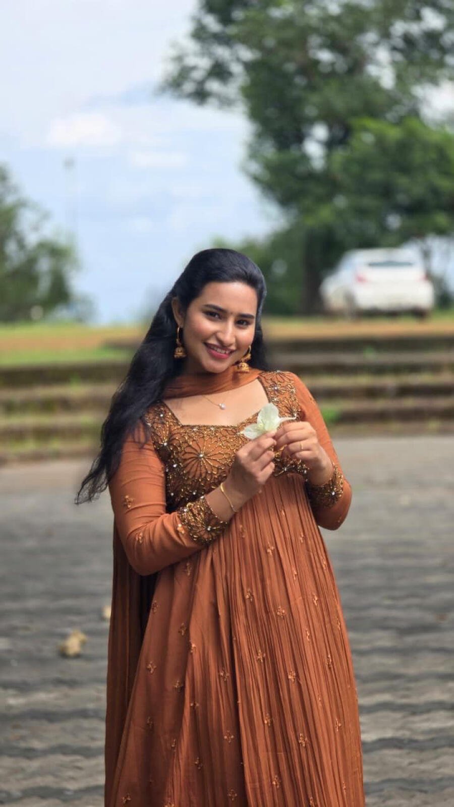 Elegant handworked party and function wear outfit