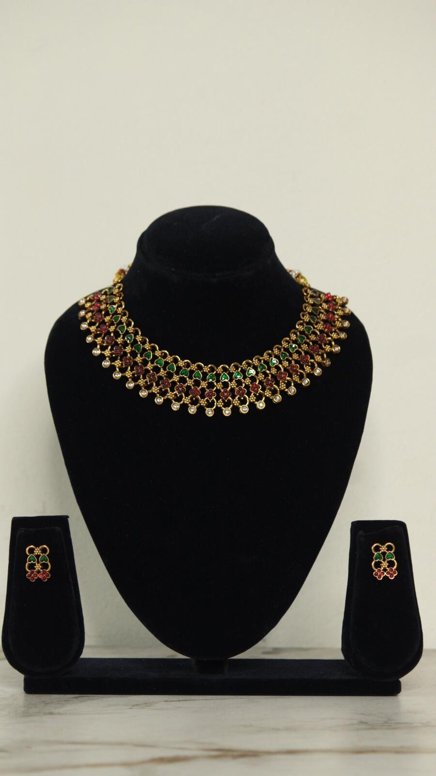 Gold look alike neckpiece