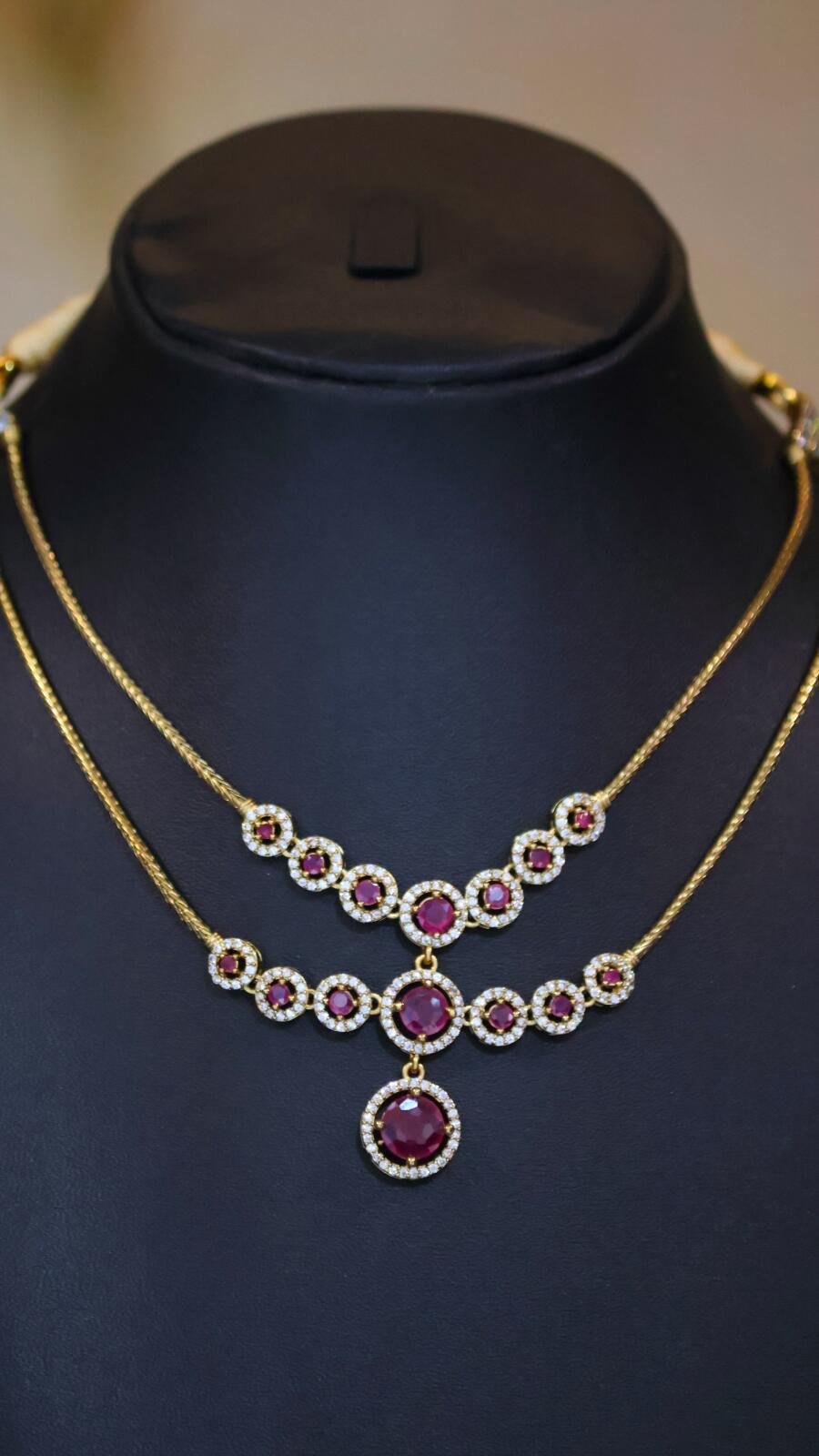 Double layer neck chain