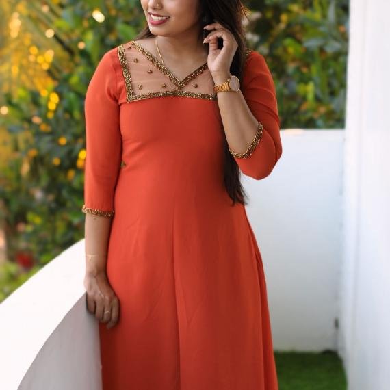 Graceful Handwork A-line Top