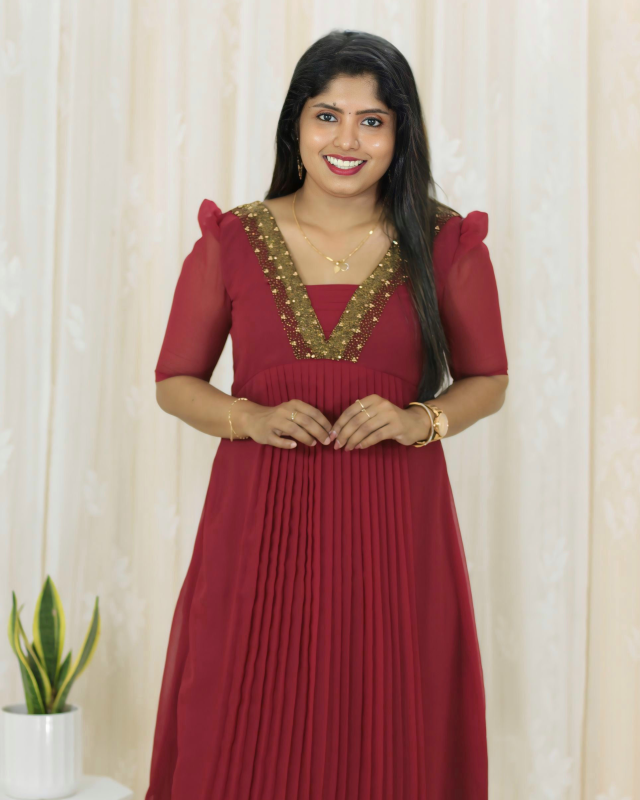 Elegant Hand-Embroidered Pleated Kurti