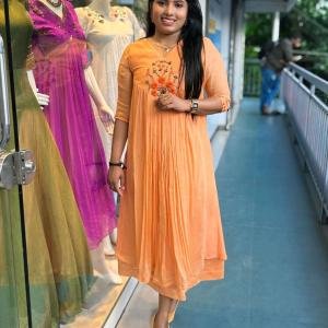 Premium Mul Chendari Handworked Top