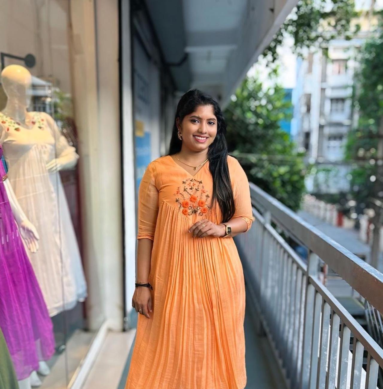 Premium Mul Chendari Handworked Top