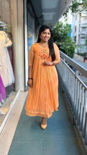 Premium Mul Chendari Handworked Top