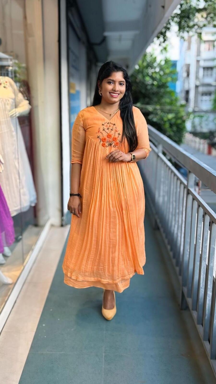 Premium Mul Chendari Handworked Top