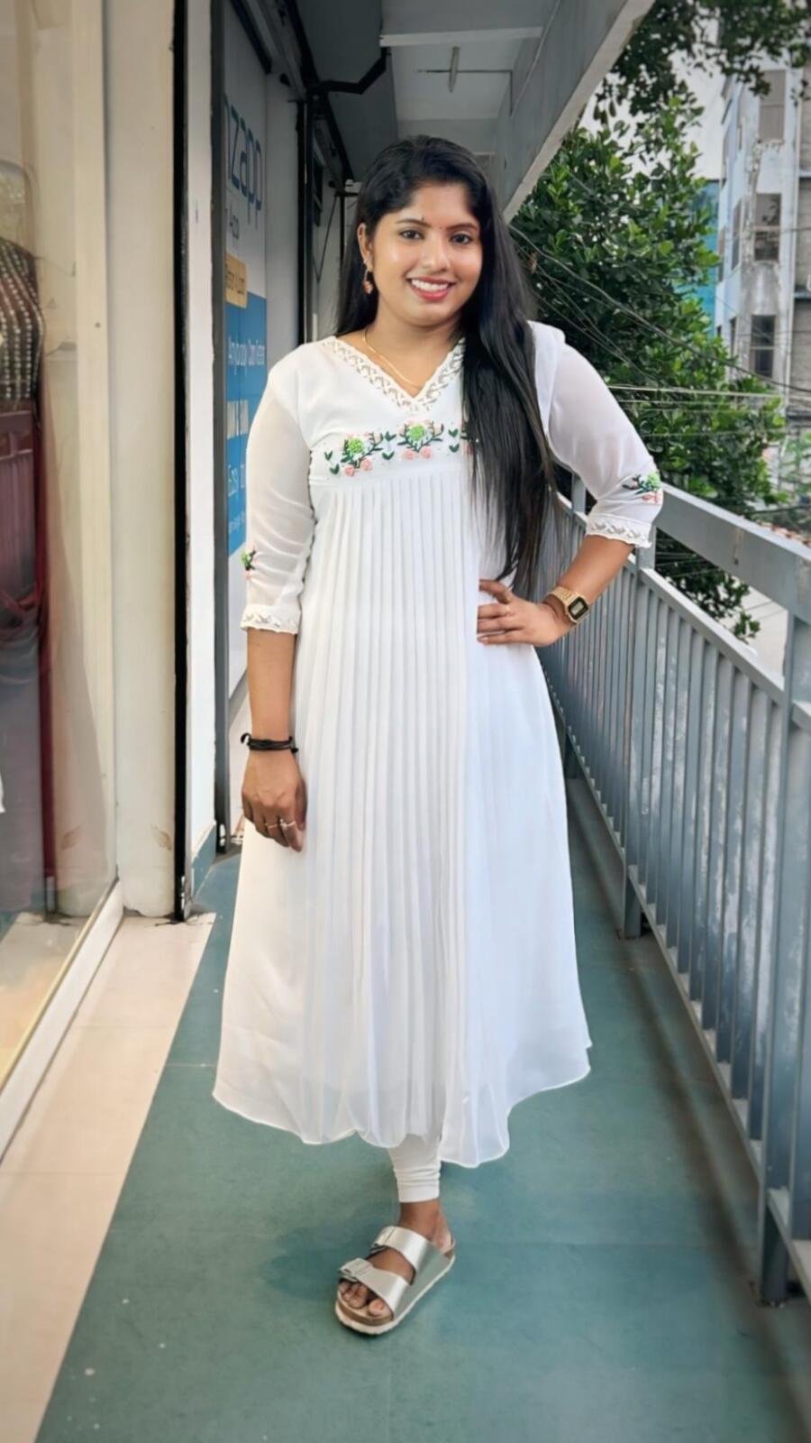 Pleated white kurti