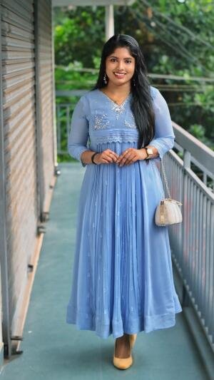 Well-Elegant Partywear Dyable Viscose Georgette Kurti