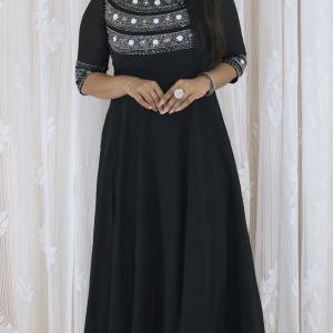 Heavy handworked kurti