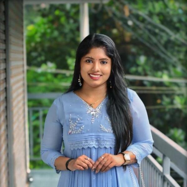 Well-Elegant Partywear Dyable Viscose Georgette Kurti