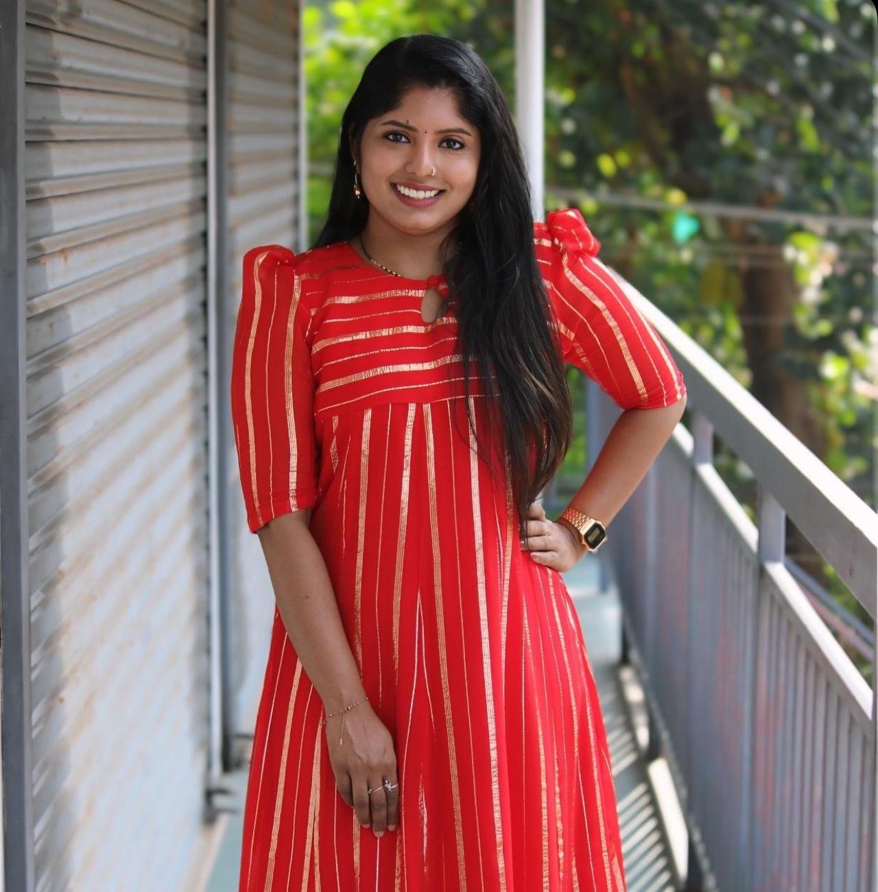Viscose georgette kurthi with lurex lines