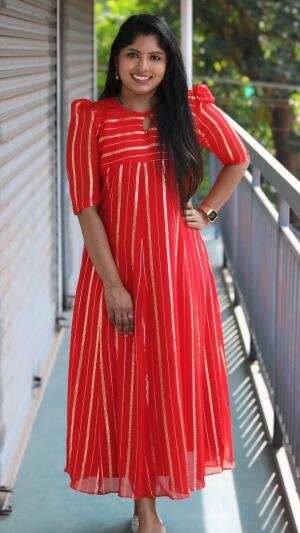 Viscose georgette kurthi with lurex lines