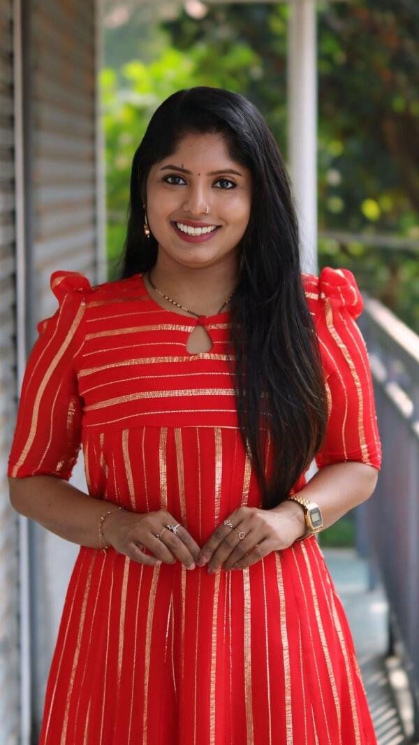 Viscose georgette kurthi with lurex lines