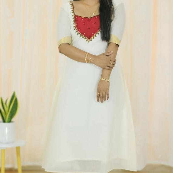 Handworked Onam Kurti – Celebrate in Elegance