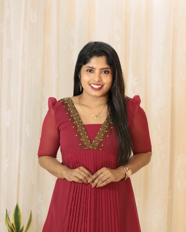 Elegant Hand-Embroidered Pleated Kurti