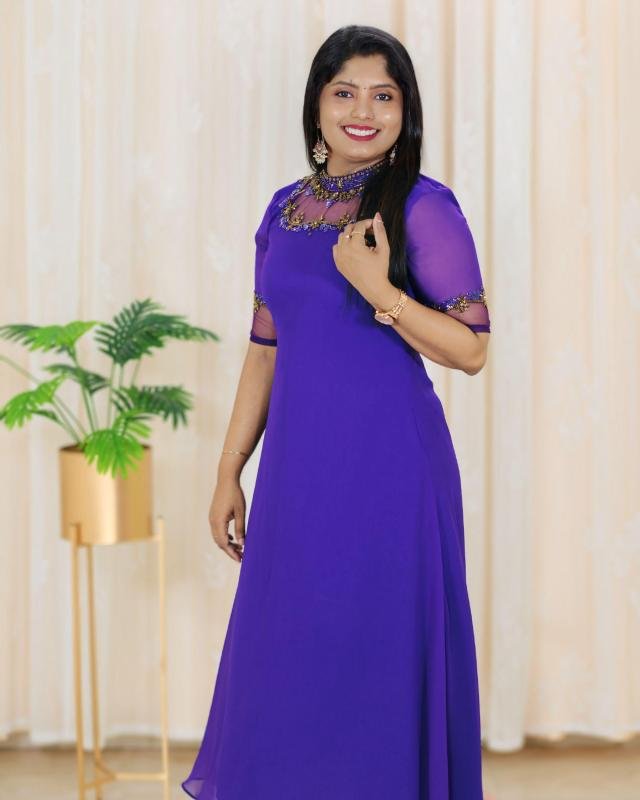 Jewel neck kurti