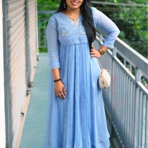 Well-Elegant Partywear Dyable Viscose Georgette Kurti