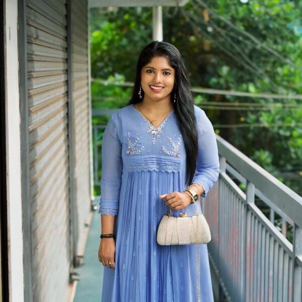 Well-Elegant Partywear Dyable Viscose Georgette Kurti